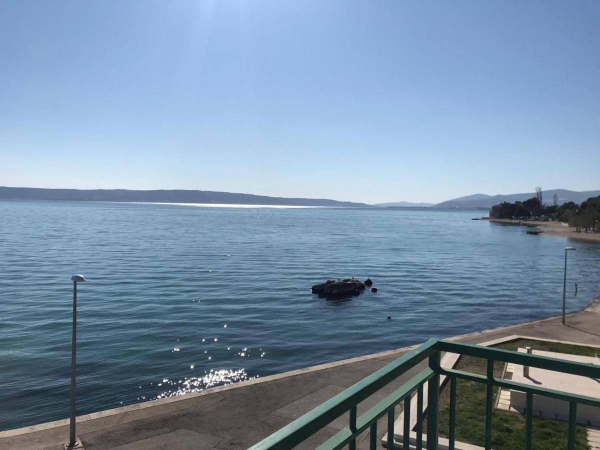 Apartments By The Sea Kastel Kambelovac, Kastela - 17188 Ngoại thất bức ảnh