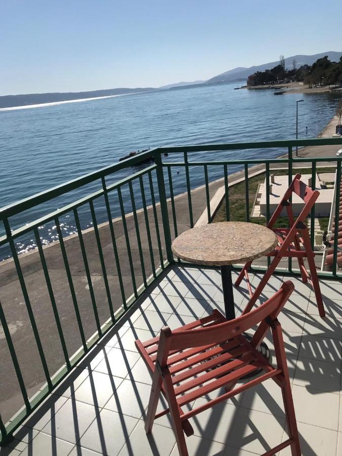 Apartments By The Sea Kastel Kambelovac, Kastela - 17188 Ngoại thất bức ảnh